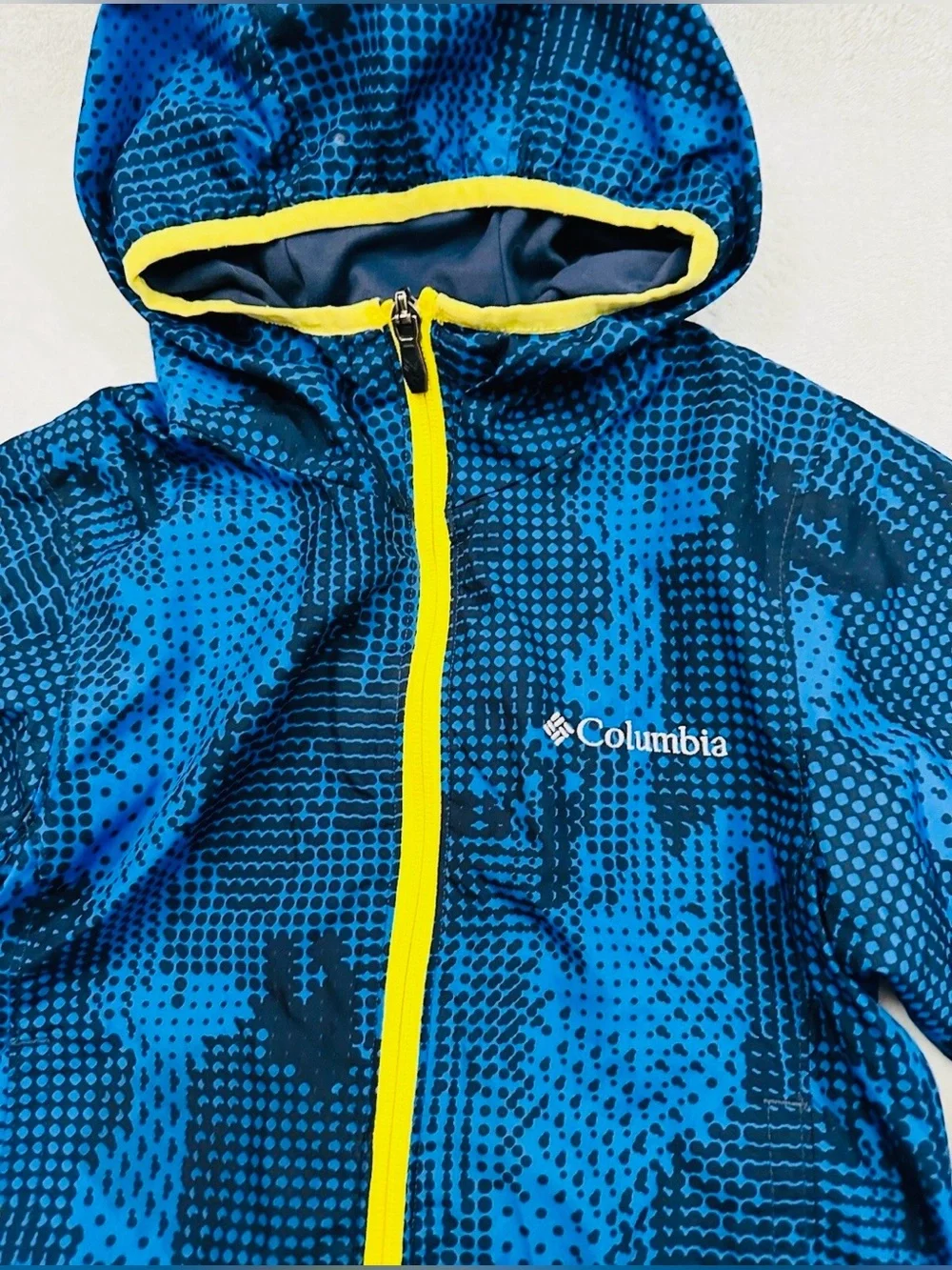 Columbia classic gap